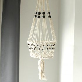 Macramé závesný držiak na kvetináč Kamila