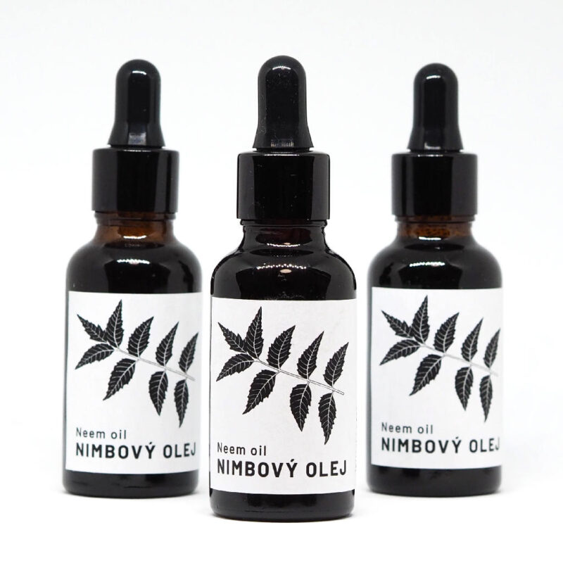 nimbovy olej neem oil prirodny postrek na skodce plantizia