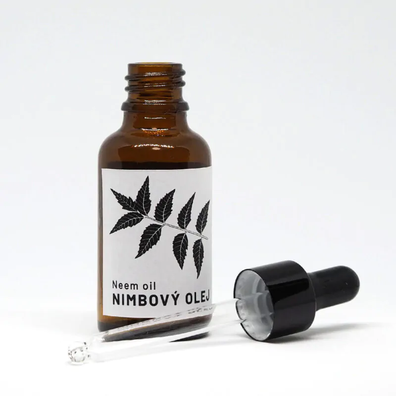 nimbovy olej neem oil prirodny postrek na skodce plantizia