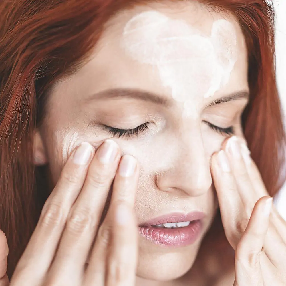 Natuint – Enzymatický peeling so šetrným účinkom 75 ml Natuint Enzymatický peeling so šetrným účinkom