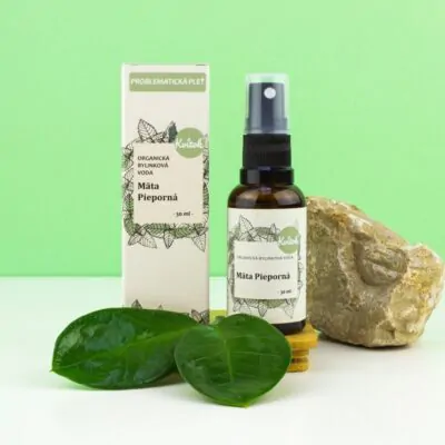 kvitok kvetinova voda mata pieporna